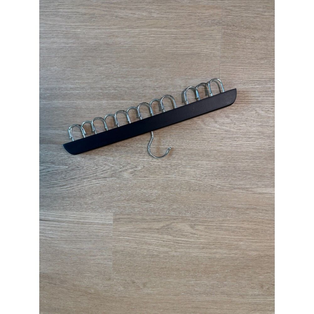 Belt Hanger - w/14 Hooks